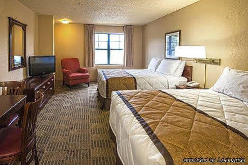 Extended America - Kansas - Airport - Tiffany Springs Hotel 2*