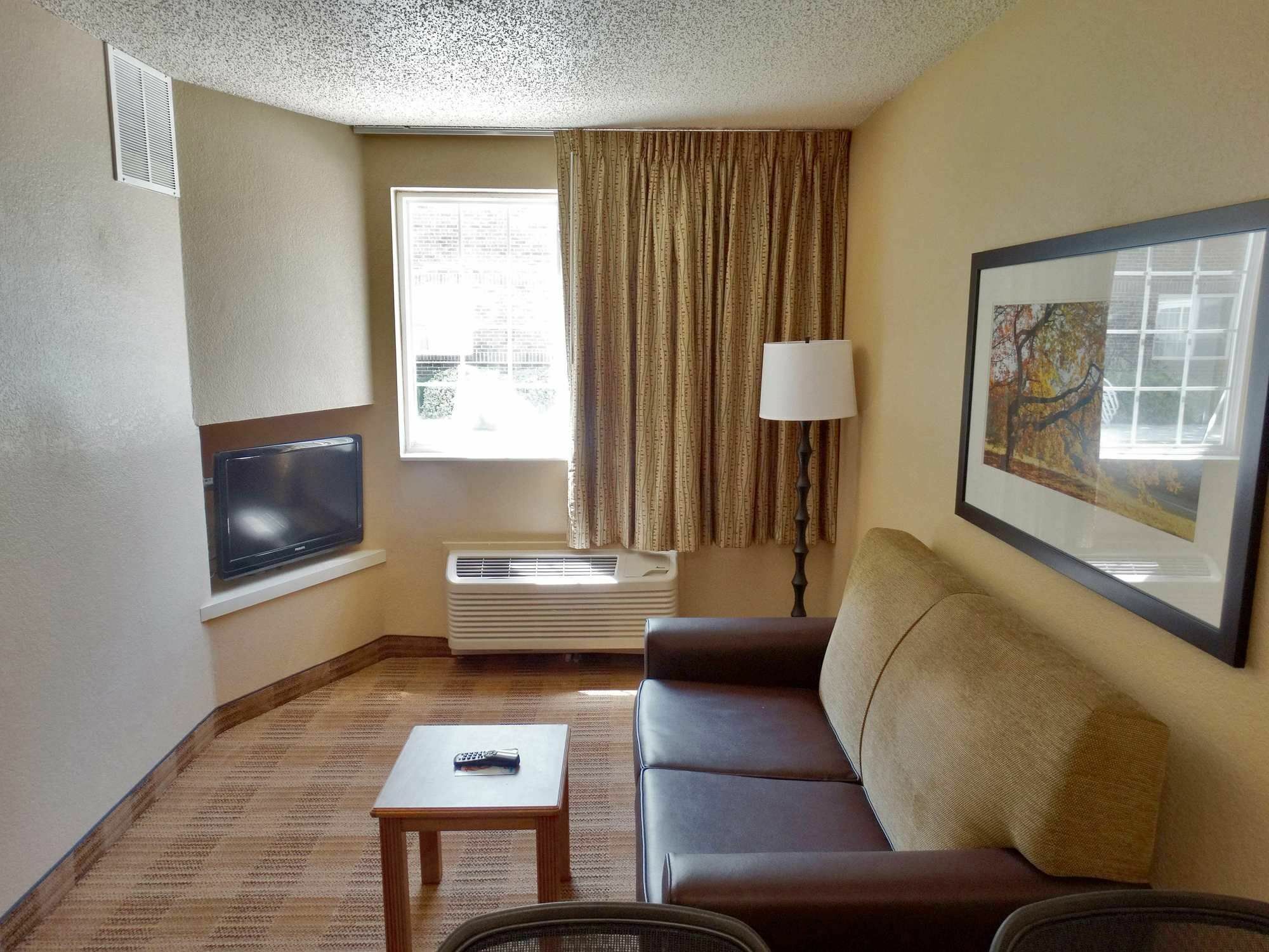 Extended America - Kansas - Airport - Tiffany Springs Hotel Kansas City