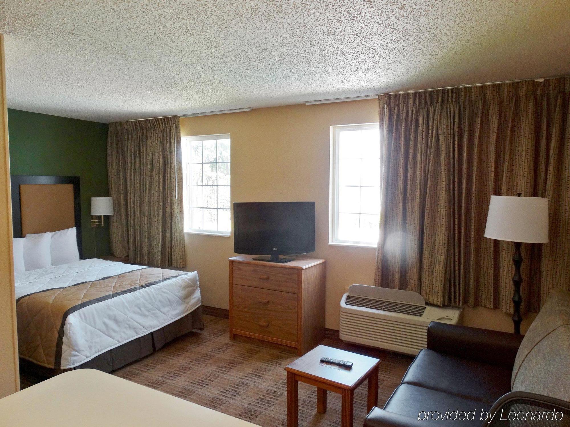 Hotel Extended America - Kansas - Airport - Tiffany Springs 2*